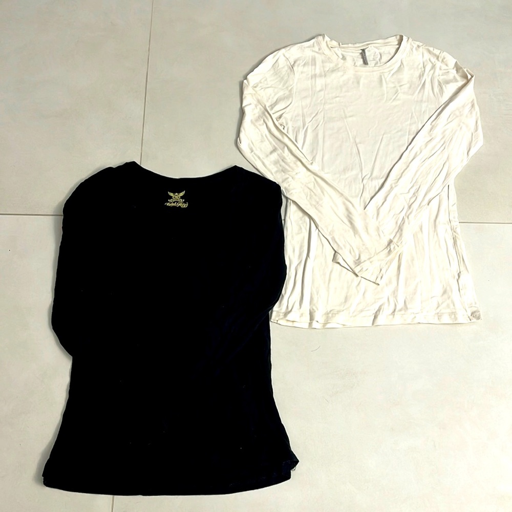 Long sleeve shirt bundle.